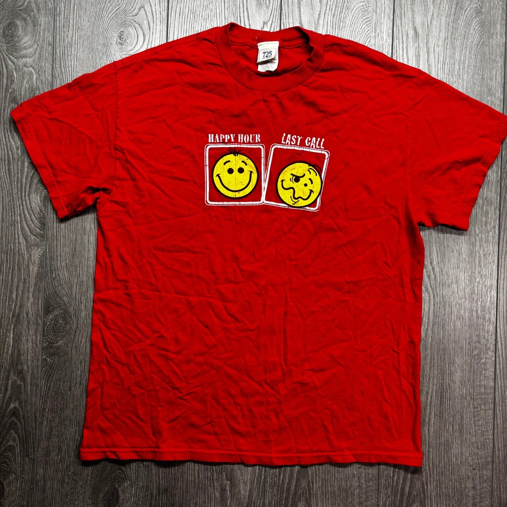 725 Originals Mens Red Happy Hour Last Call Smiley Face Graphic T-Shirt Large